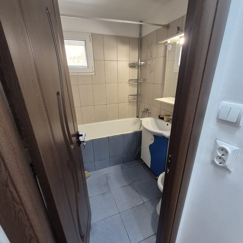 Drumul Taberei, Ghencea garsoniera 39 mp, bloc mixt finalizat 1982