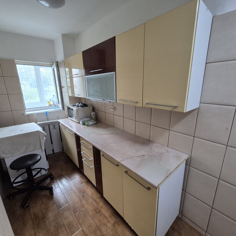 Drumul Taberei, Ghencea garsoniera 39 mp, bloc mixt finalizat 1982